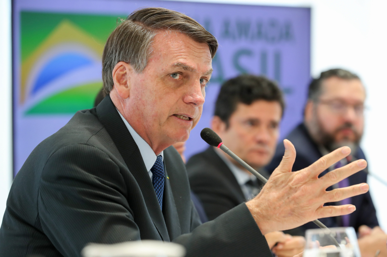 (Brasília - DF, 22/04/2020) - Reunião com Vice-Presidente da República, Ministros e Presidentes de Bancos.
Foto: Marcos Corrêa/PR