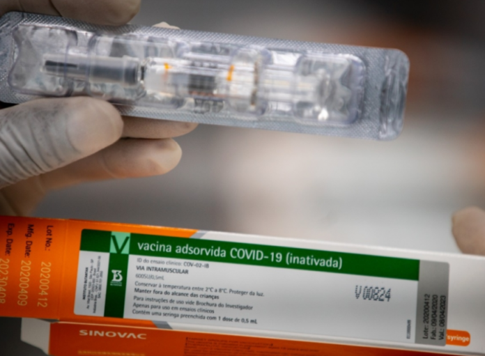 Ministério da Saúde confirma compra de 54 milhões de doses de CoronaVac