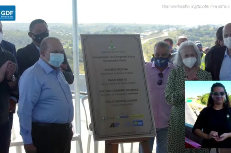 Ibaneis inaugura na quarta complexo de viadutos em homenagem a Roriz