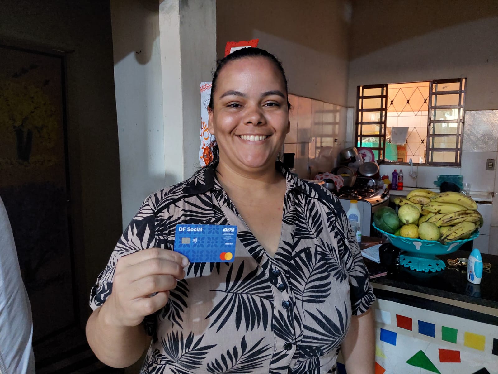 Os novos beneficiários do programa Cartão Prato Cheio já podem retirar o cartão nas agências do Banco de Brasília (BRB) | Foto: Divulgação/Sedes-DF