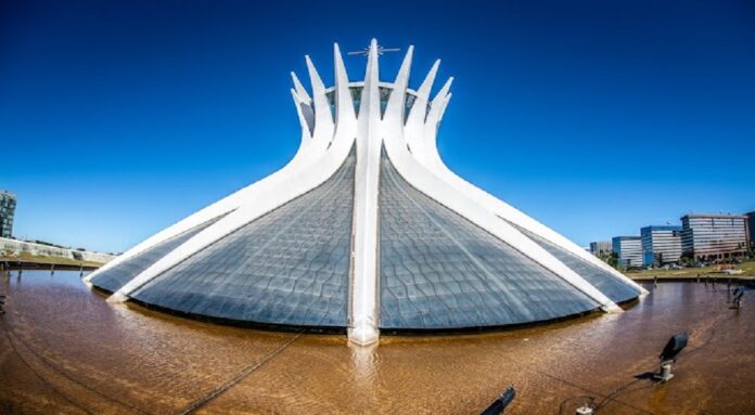 Catedral de Brasília celebra aniversário neste fim de semana
