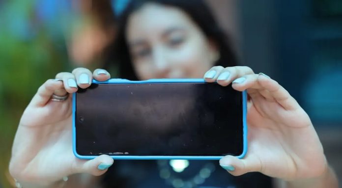 Celulares roubados serão notificados pelo Cadastro Único