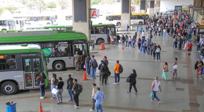 Melhoras no transporte público devolvem passageiros pré-pandemia