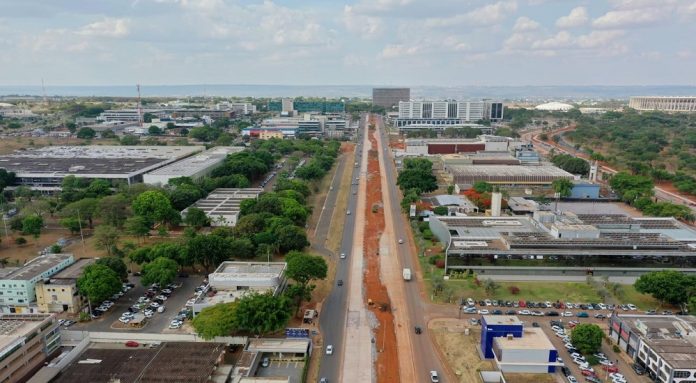 GDF avança em construção e reformas de viadutos e corredor exclusivo