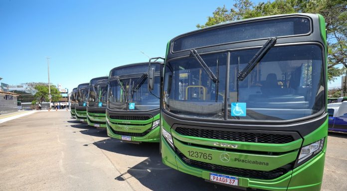 Frota do DF é ampliada com 40 novos ônibus.