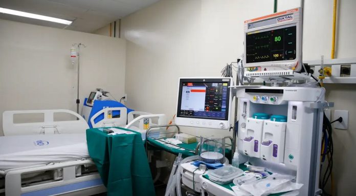 Cirurgia de câncer de próstata será feita pelo SUS por meio de robô