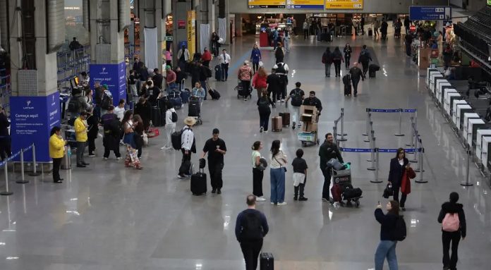 Série histórica traz recorde de turismo internacional no Brasil