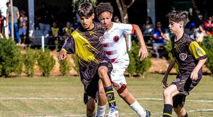 Programa de Apoio ao Futebol local é criado pelo GDF