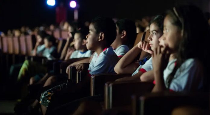 Exibição de filmes brasileiros será obrigatória nos cinemas