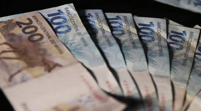 Milhares de beneficiários não sacaram abono salarial