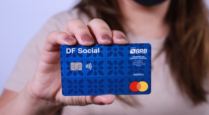Beneficiários do DF Social devem abrir conta no BRB até dia 14