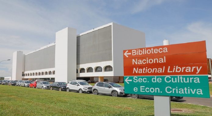 Biblioteca de Brasília oferece aulas gratuitas de conversação em inglês