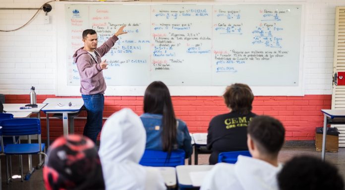 Inscrições para EJA começam segunda (5)