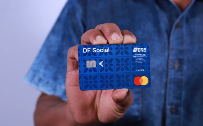 Liberados R$ 42 milhões para pagamento do Cartão Prato Cheio e DF Social