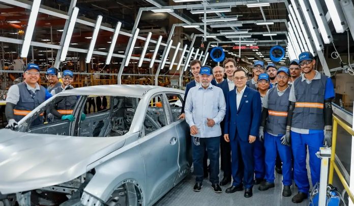 Governo deve apresentar solução para famílias endividadas