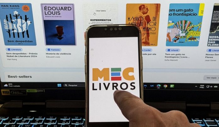 MEC Livros terá acervo ampliado para 25 mil obras