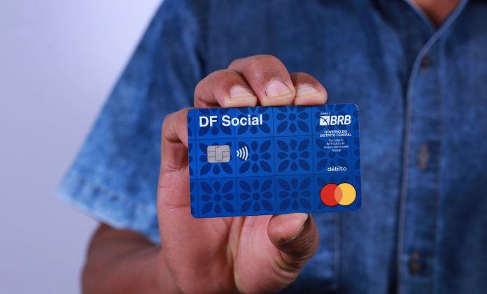 Beneficiários do DF Social têm até dia 23 para abrir conta