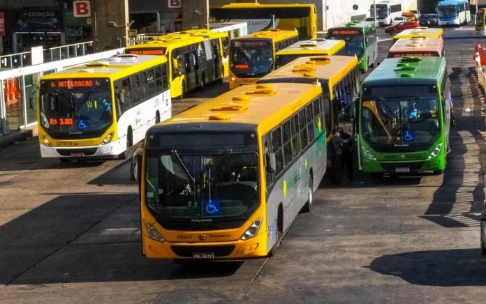 Tarifa técnica é suspensa para padronizar transporte público