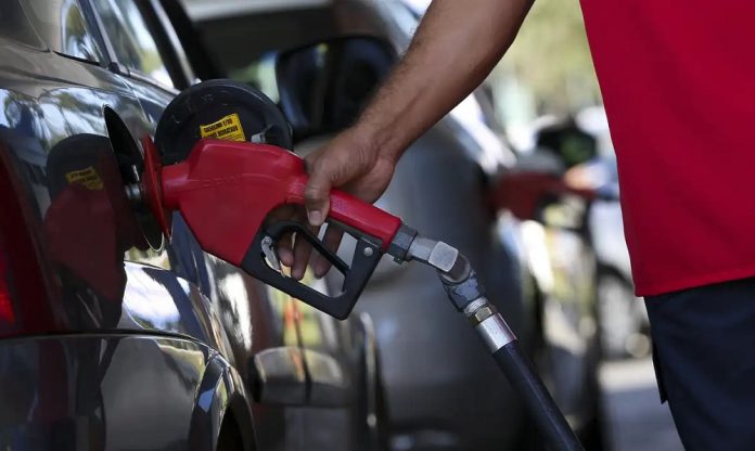 Subsídio de R$ 0,89 vai segurar preço da gasolina