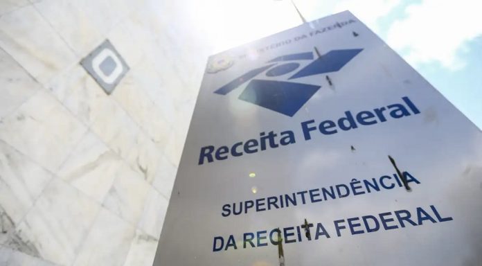 Lote especial de restituição automática é paga este mês