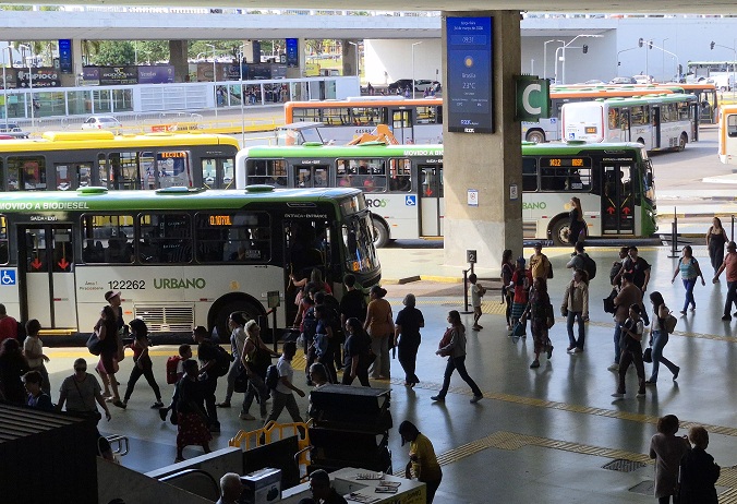 Ônibus do DF serão reforçados para jogo do Brasil neste domingo (5)