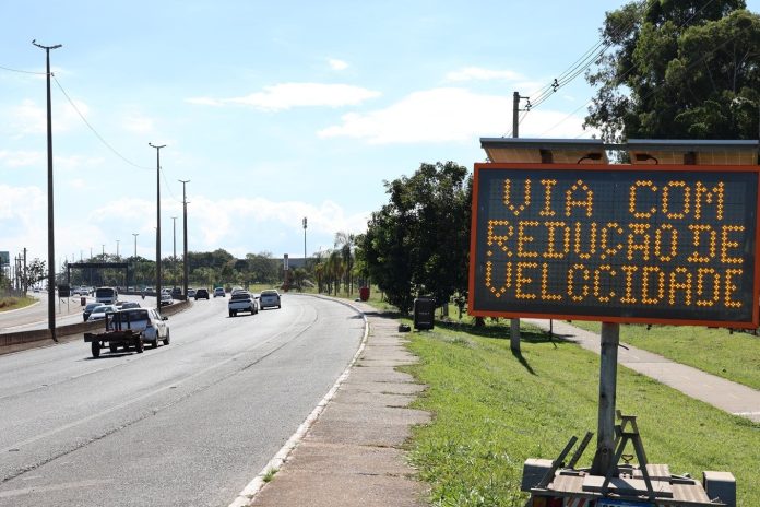 Ponte JK já opera a 60 km/h