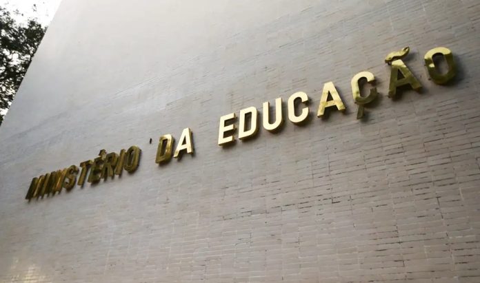 Bolsa de R$ 700 pode ser solicitada por alunos do Prouni