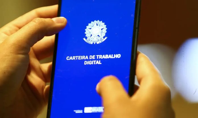 Salário mínimo deverá ter aumento de 7,4% no ano que vem