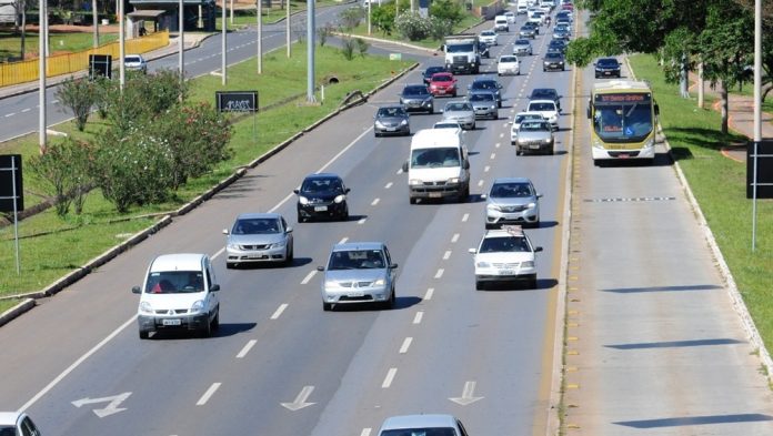 CRLV-e pode ser tirado se o proprietário não tiver débito do veículo