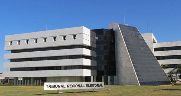 Eleitores com mobilidade reduzida podem contar com transporte gratuito
