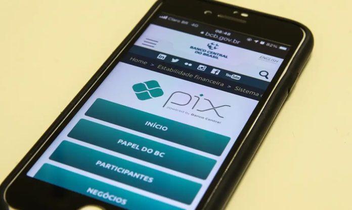 Bancos Centrais estudam interligar Pix com sistema europeu