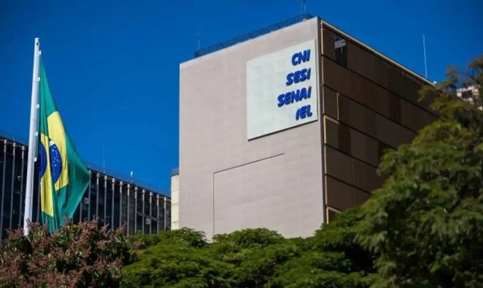 Estão abertas vagas para cursos gratuitos de qualificação no Senai-DF