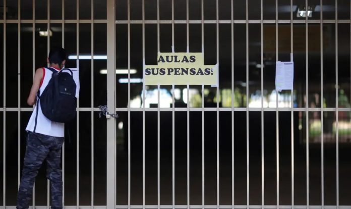 DF tem paralisação dos professores nesta quarta (21)