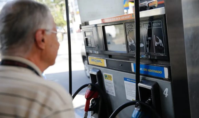 Subvenção econômica ao óleo diesel é prorrogada por por mais 30 dias