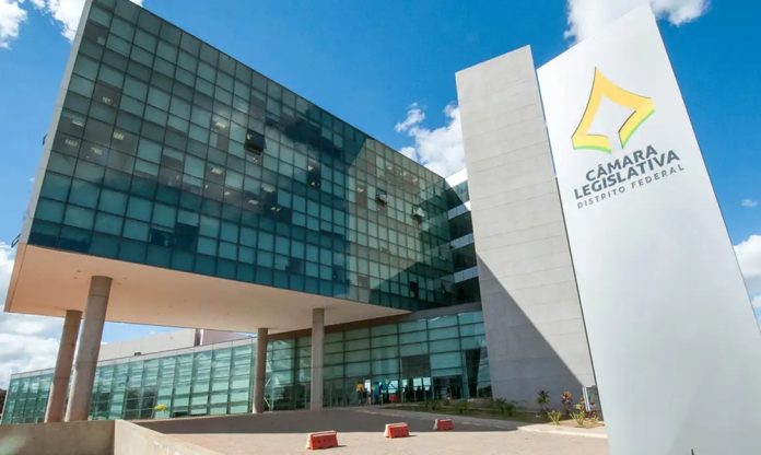 Marco legal de vans escolares é aprovado pela CLDF